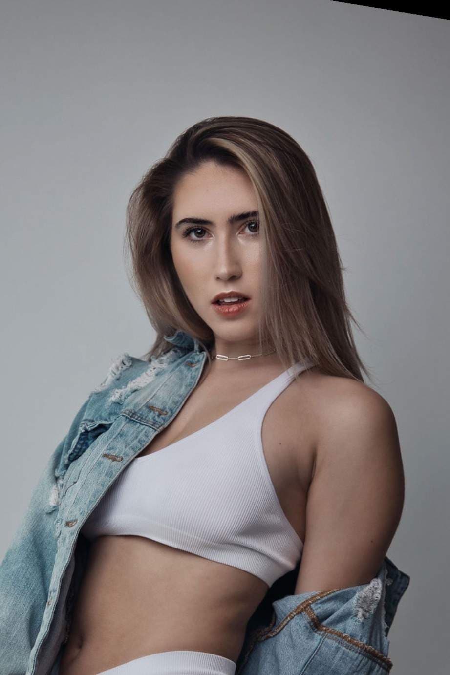 Bella