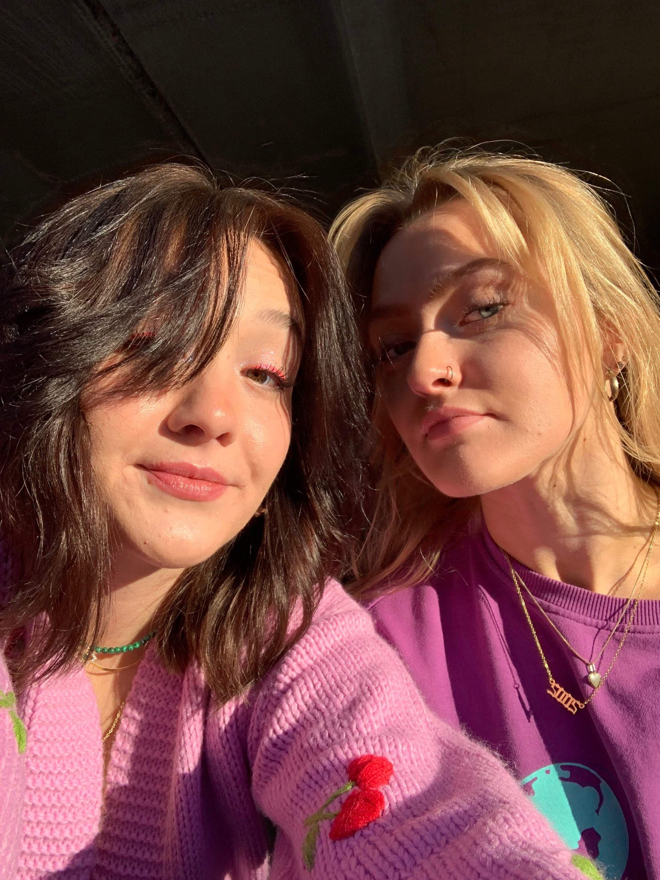 Sexy College Roomies