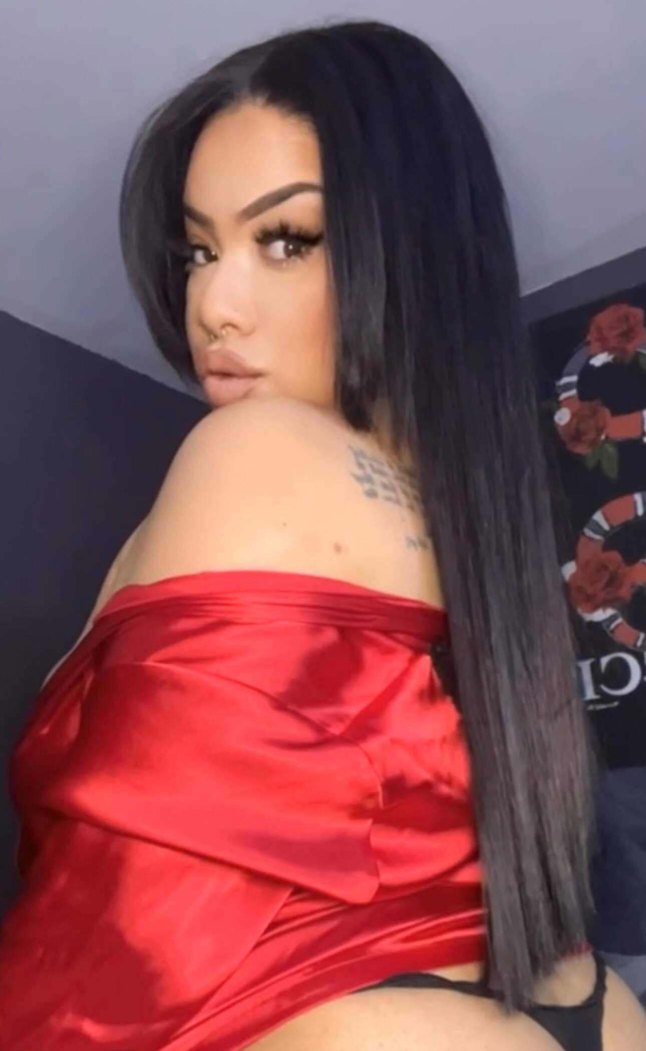Gabriella.Divine