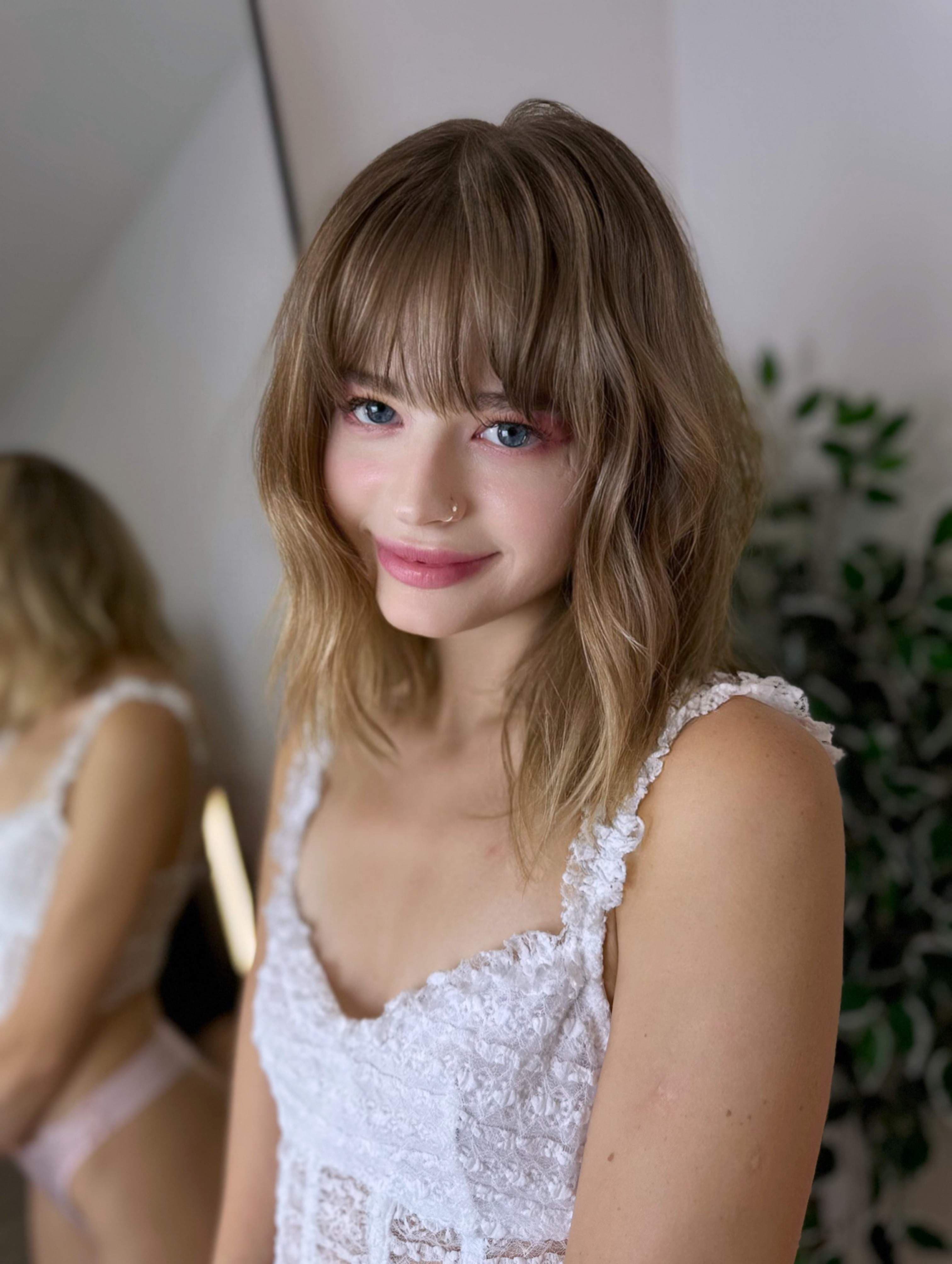 👼🏼