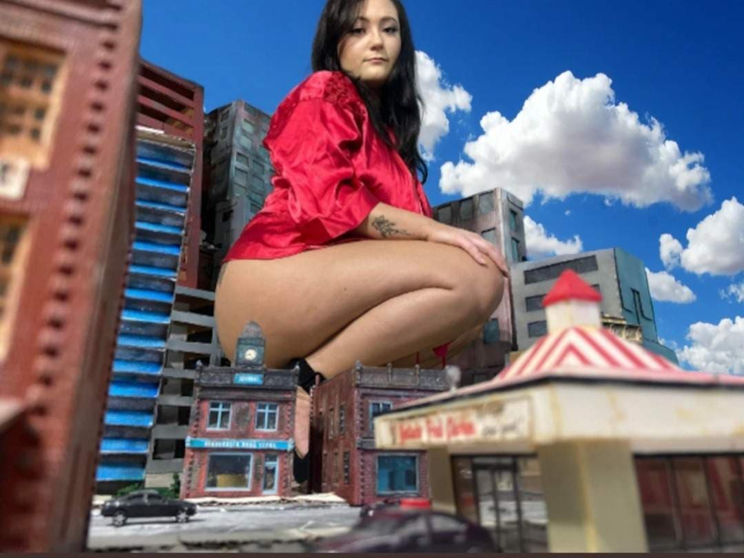 Giantess_hanna