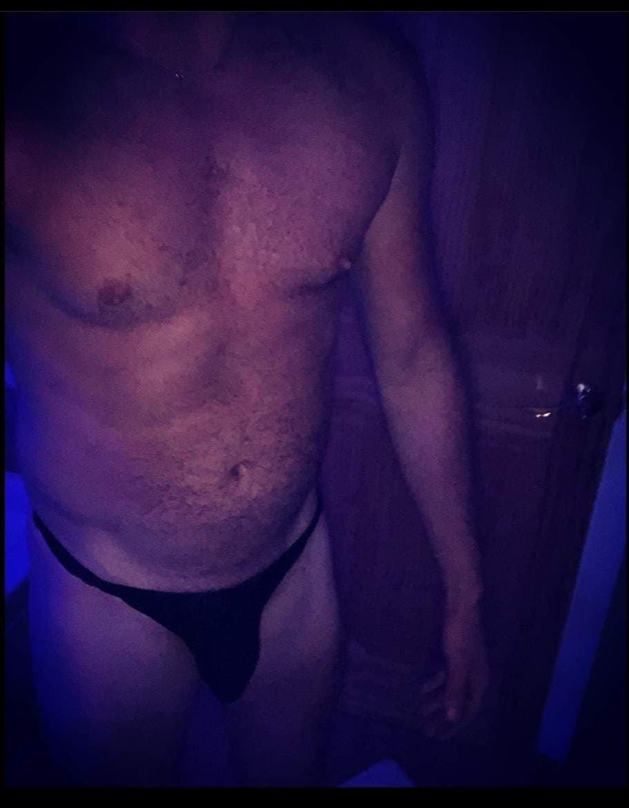 Uninhibited Vers Daddy