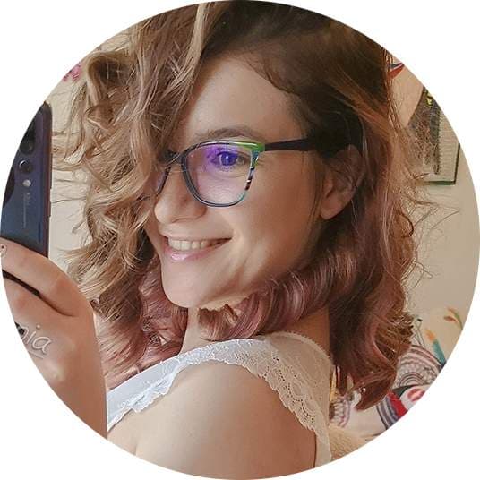 ✔️LyzMania ✔️