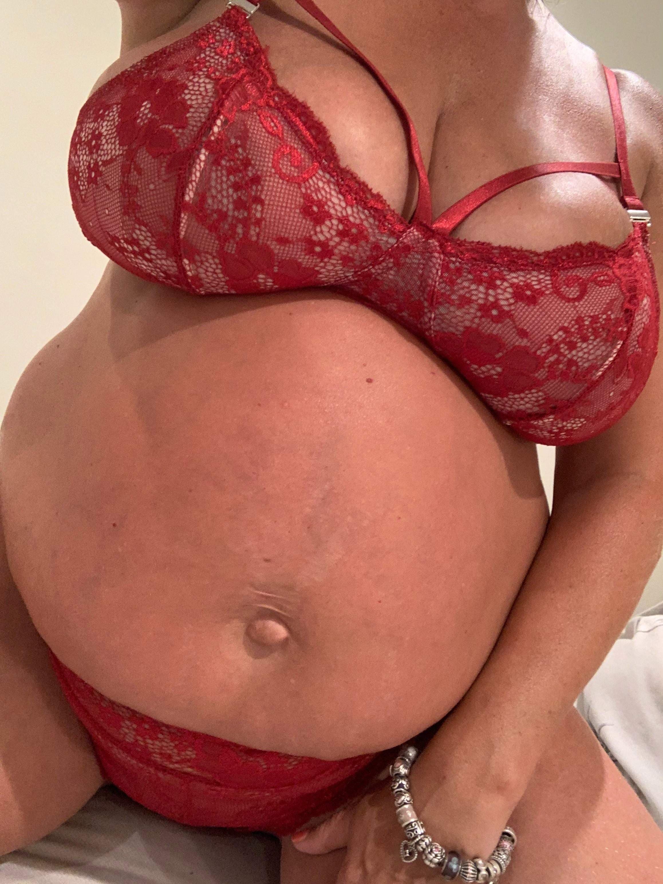 Pretty Pregnant VIP