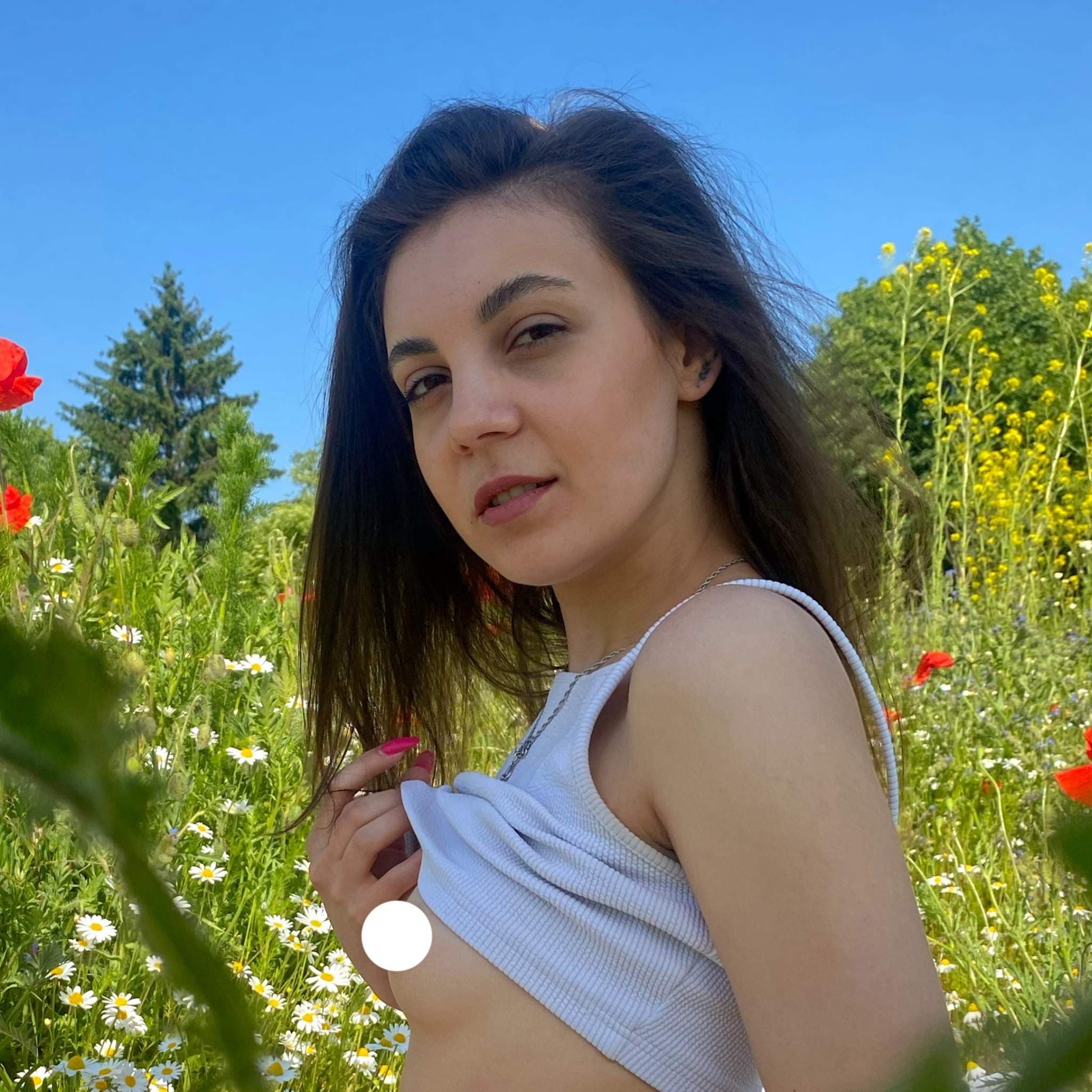 Olivia Flame