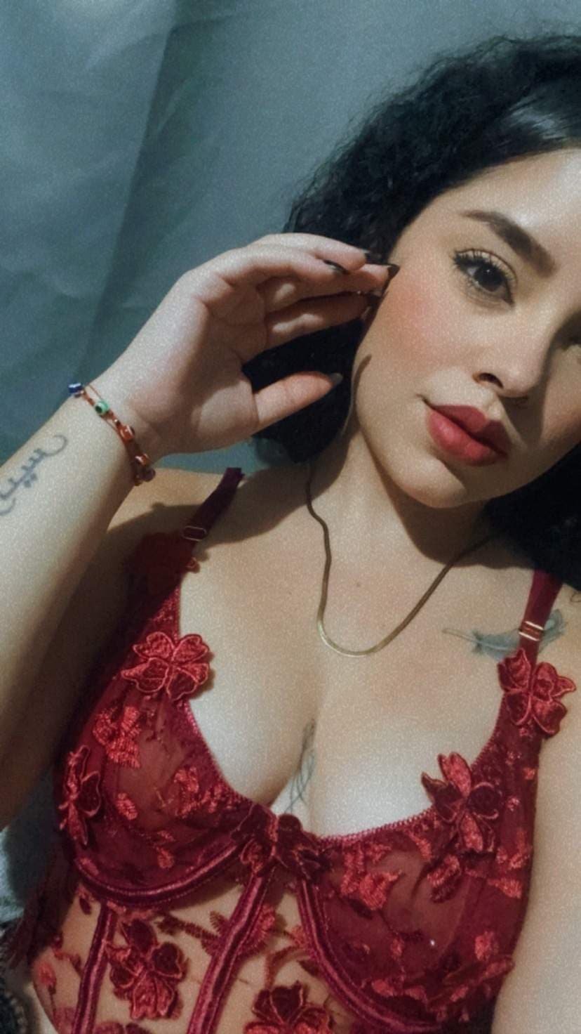 Lizbeth L. Mora