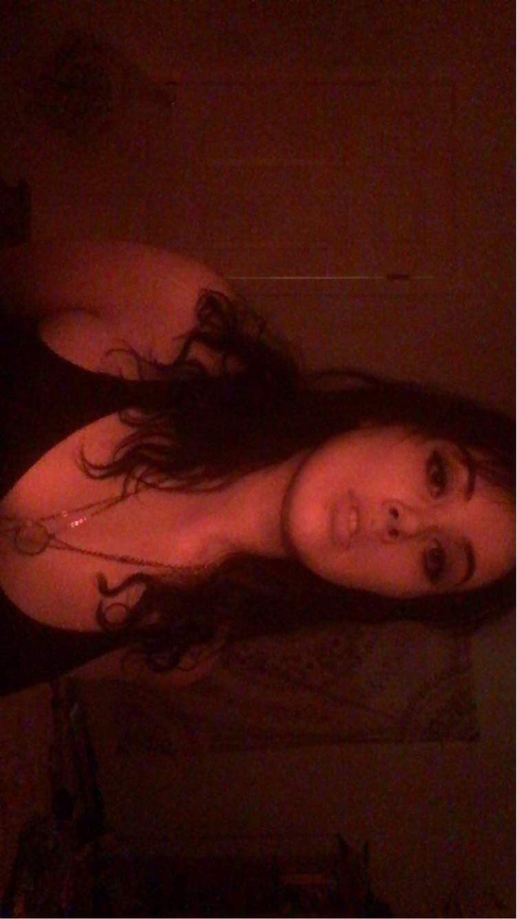 Elle LeFarve