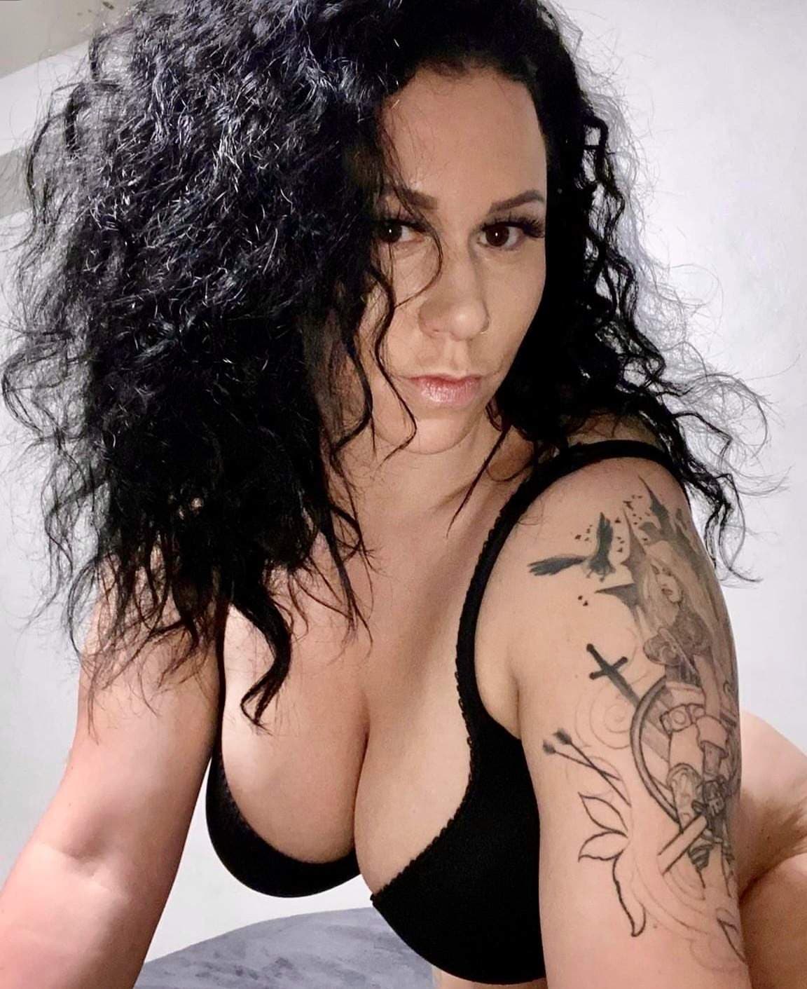 Amber Royal Explicit Official - Reboot
