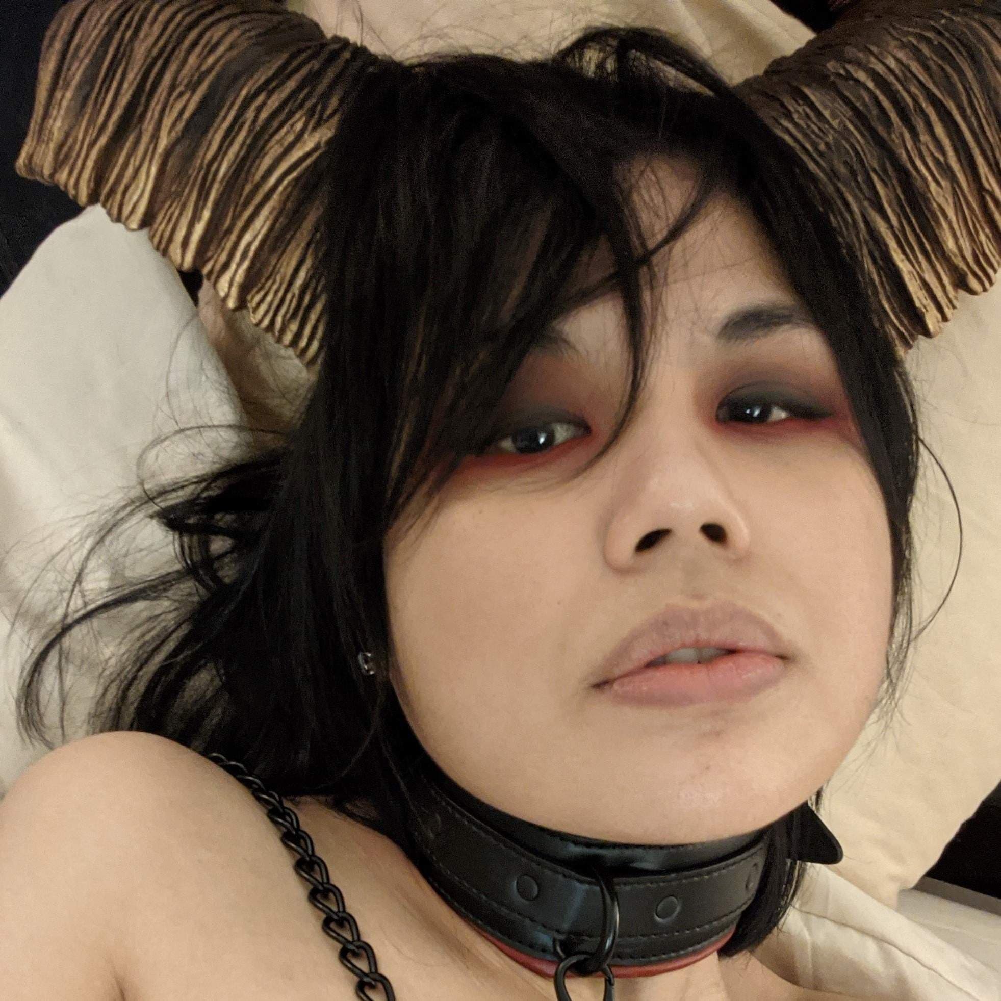 Sitrine, Bone Adept (he/they)