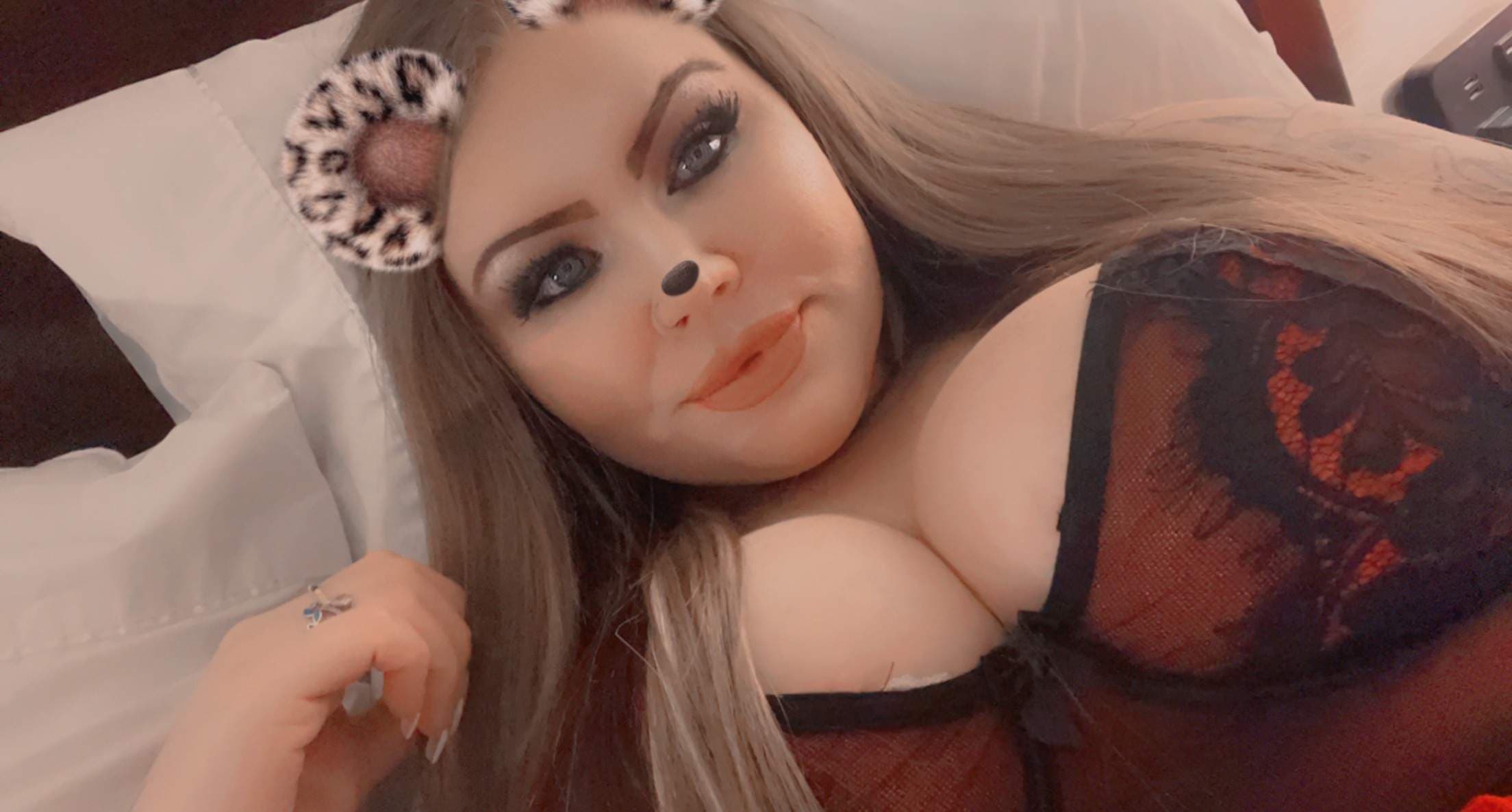 Sam Lydia-Lee🖤💦