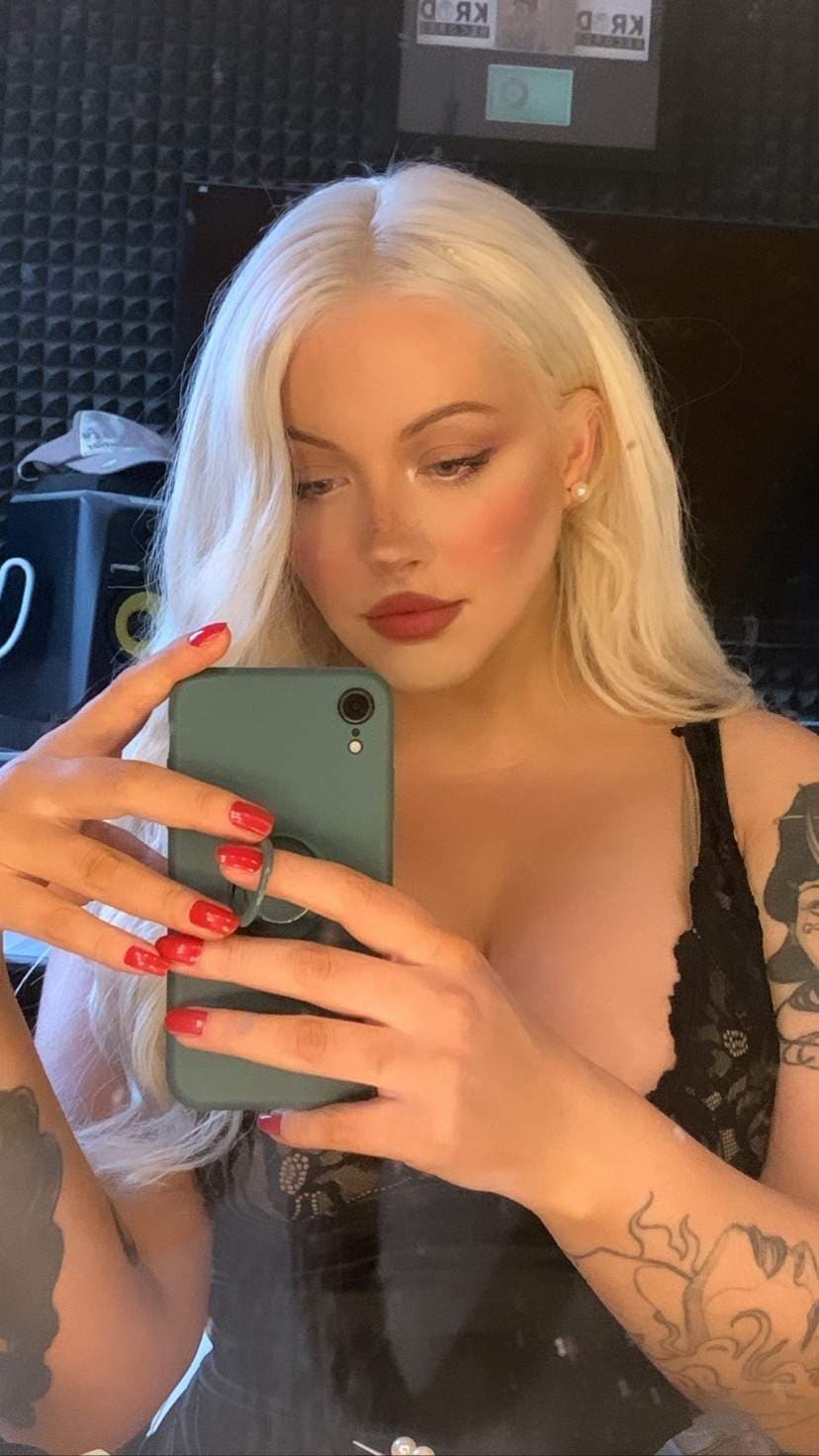 Ari