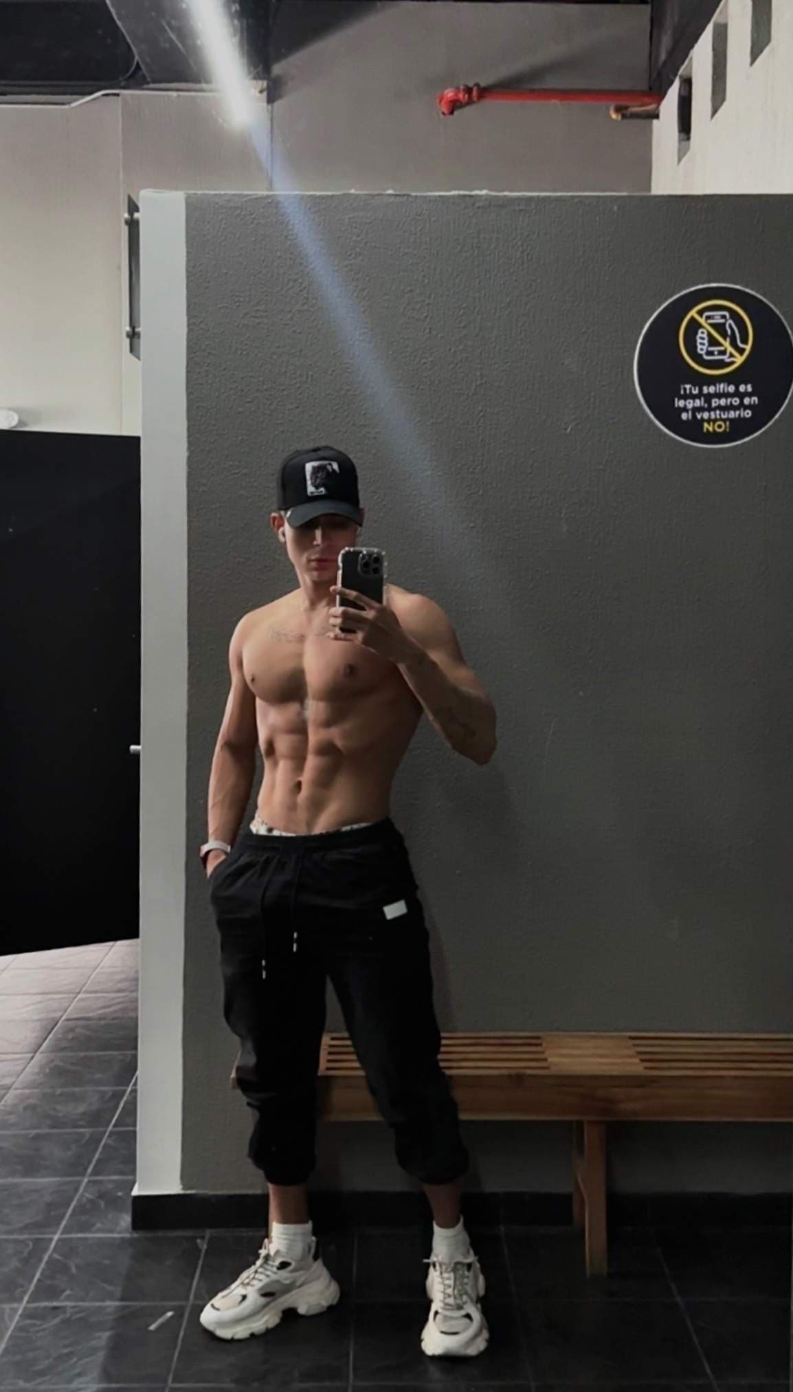 Alejandro Hernández