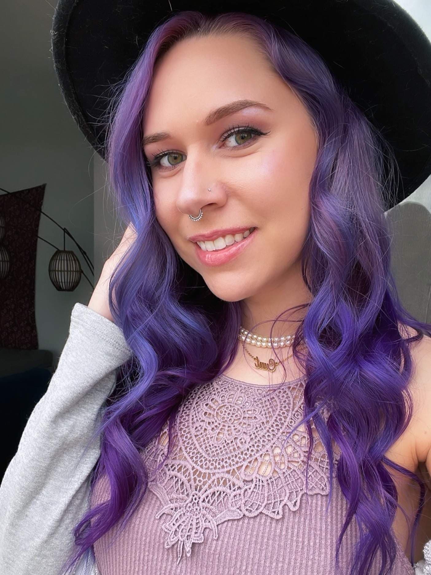 Lola Sparks