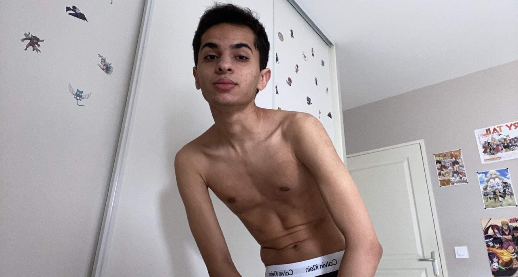Ayaz😼💯