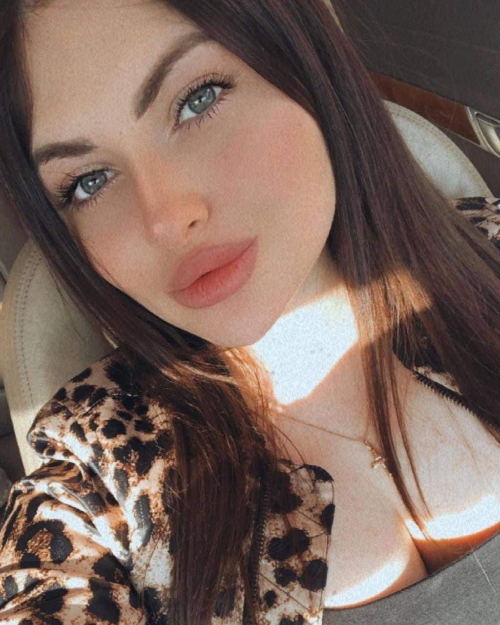 Nikki Danielz 💦