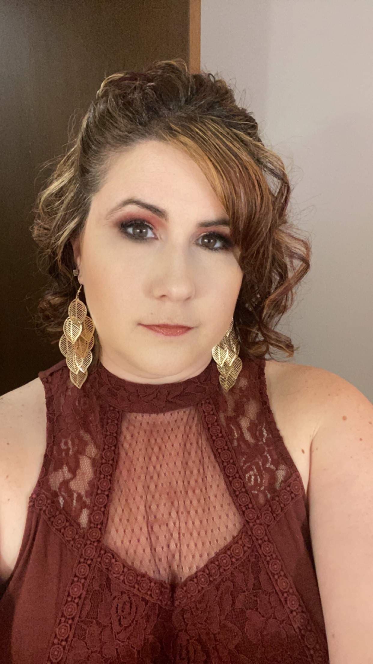 Scarlett Lady in Red