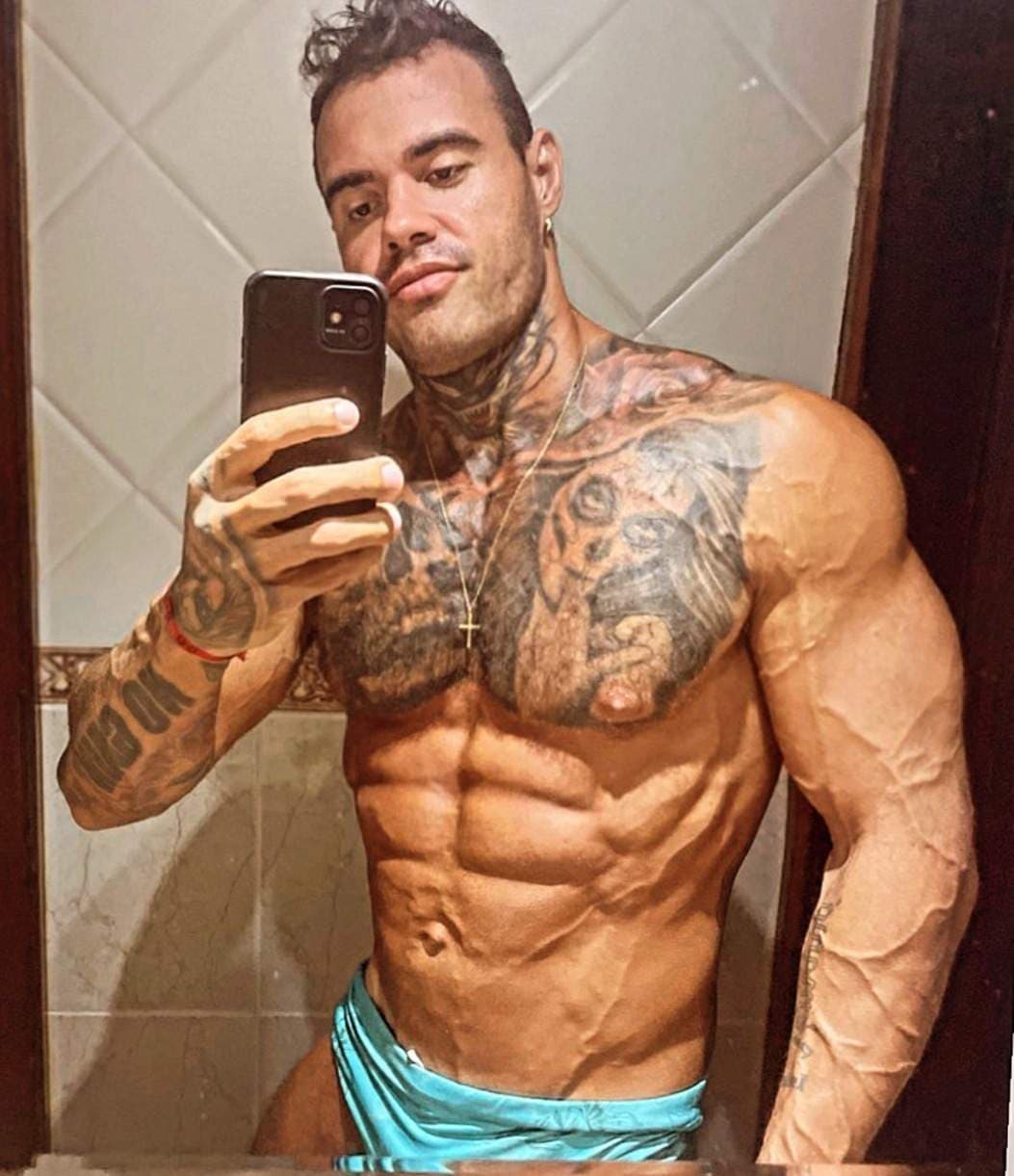 Muscleman21 😈🔥