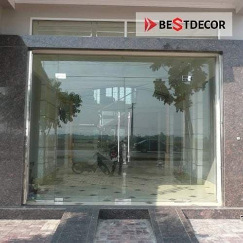 cuakinhcuonglucbestdecor