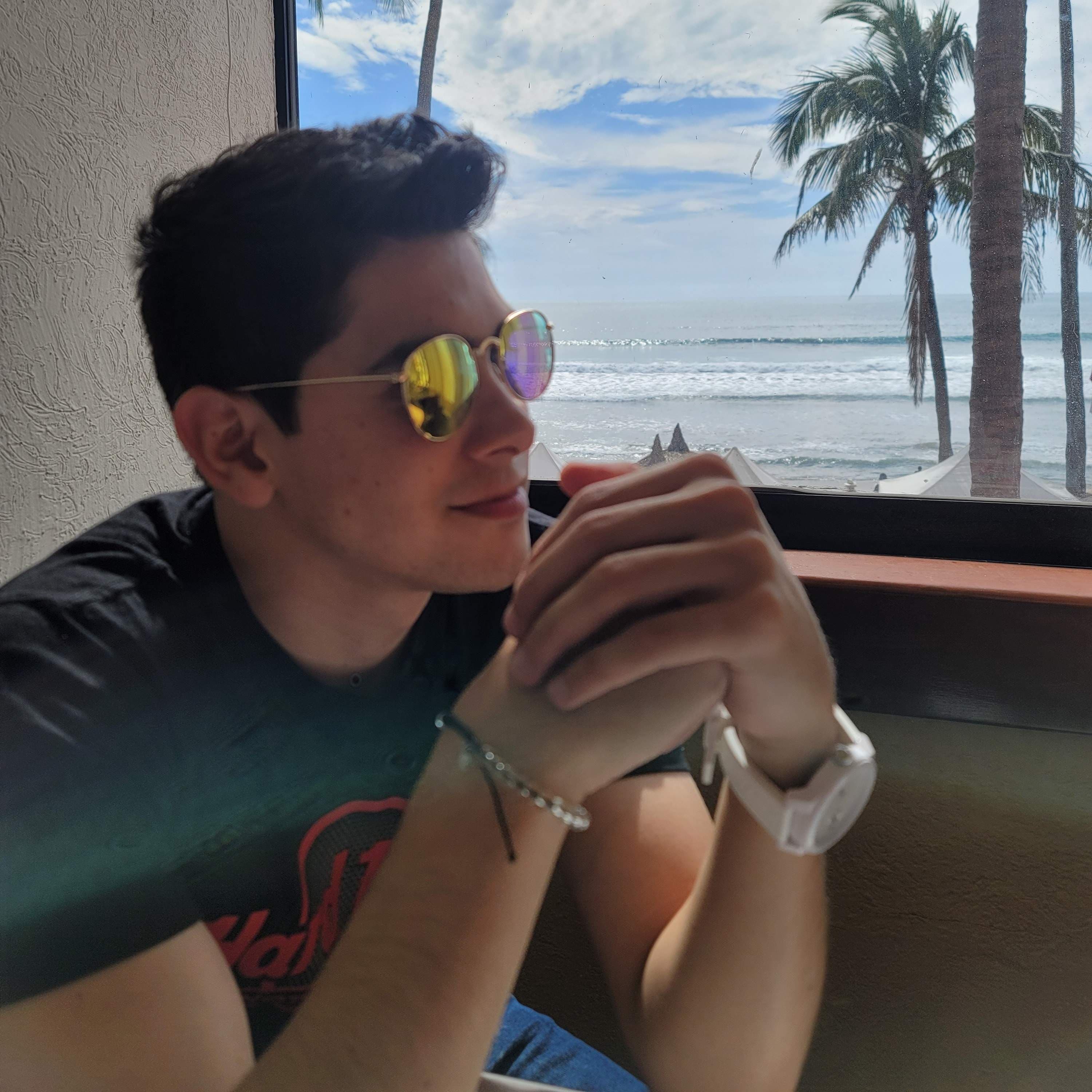 luis esteban