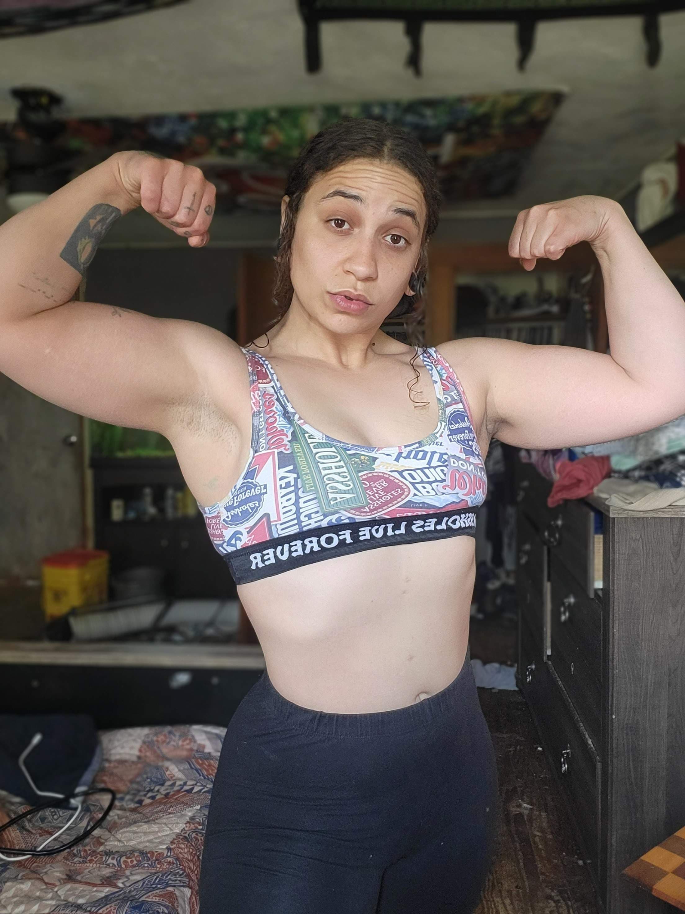 Emm ♡ slim thic muscle mommy