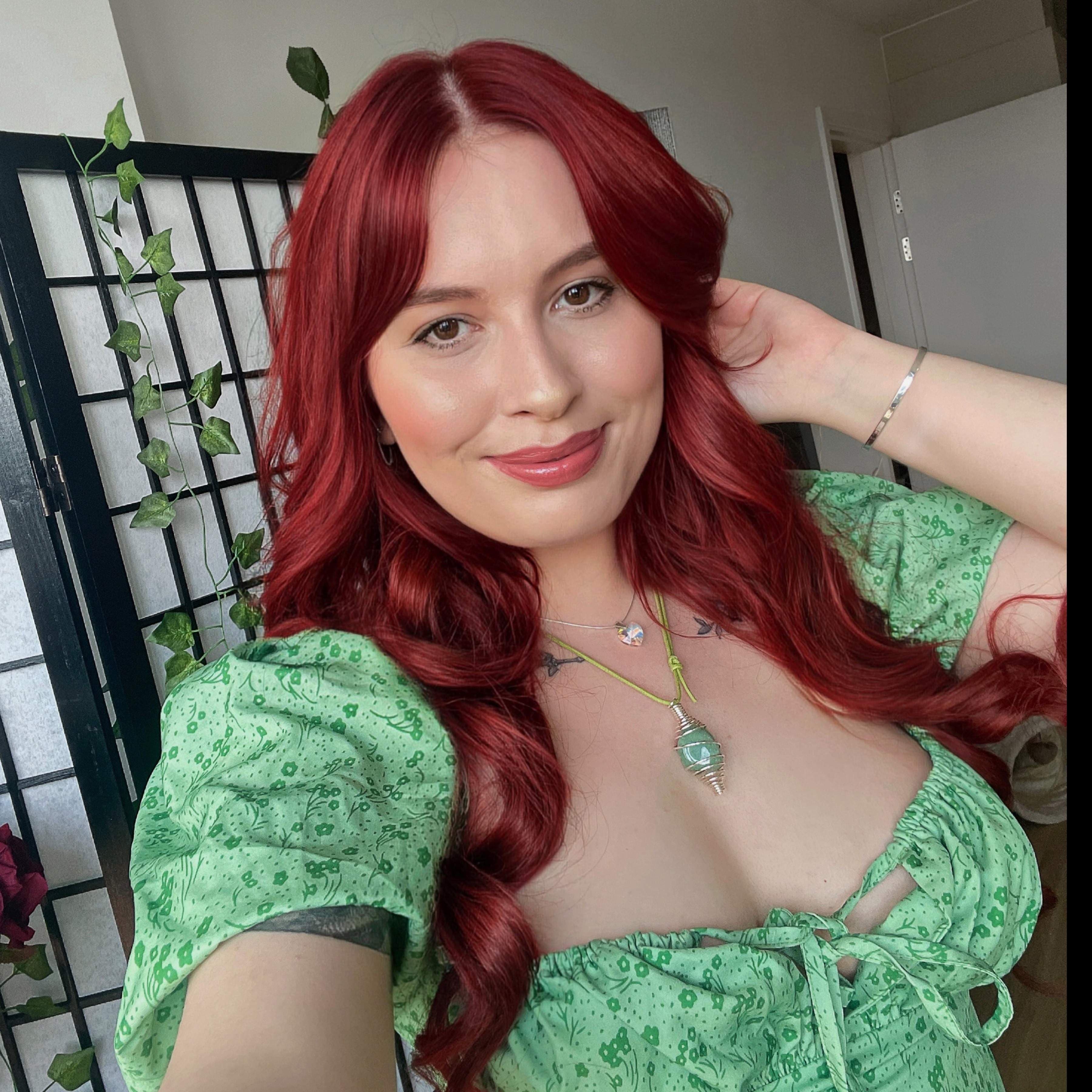 Kat 🧚♀️