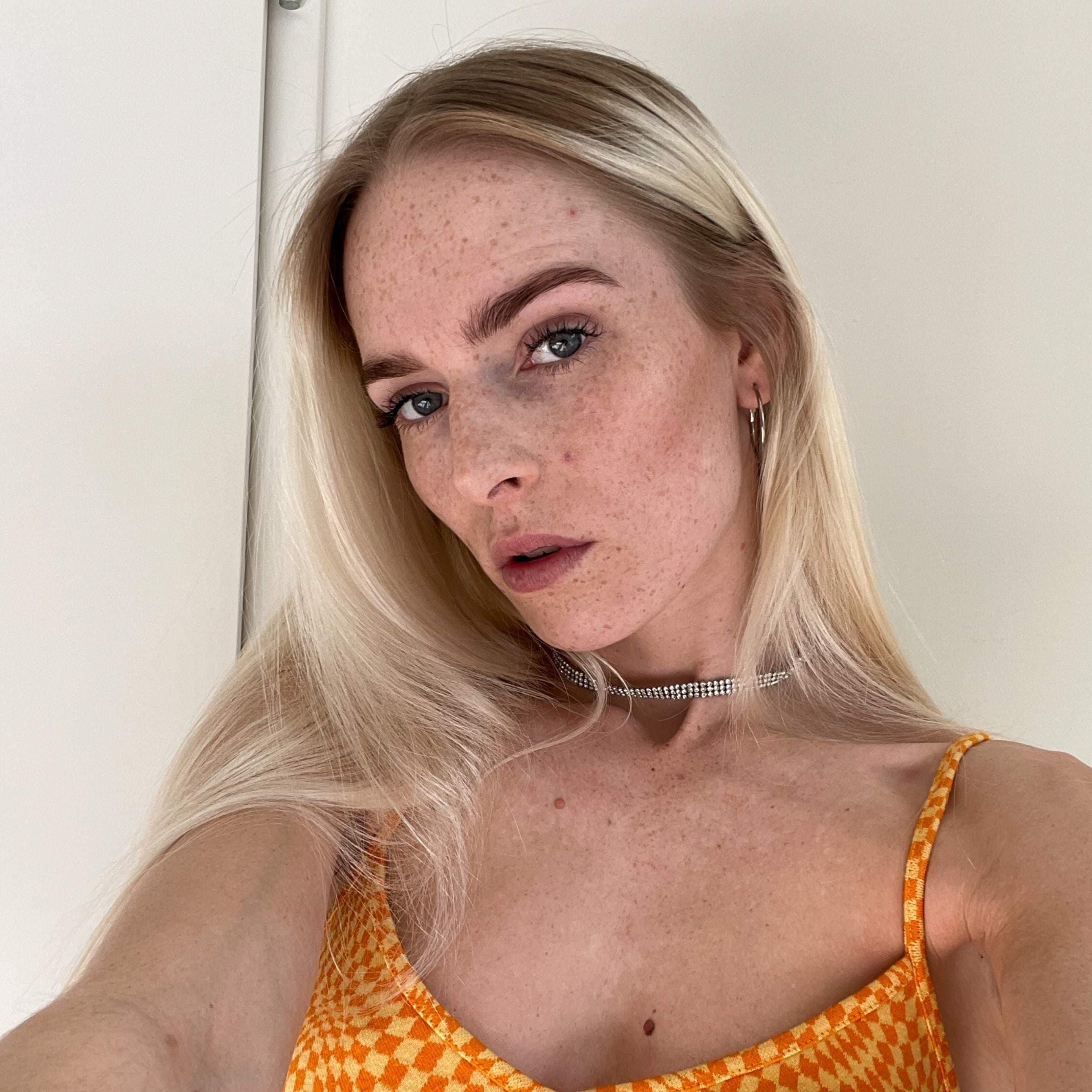 🌹 Leah LaqueenVIP