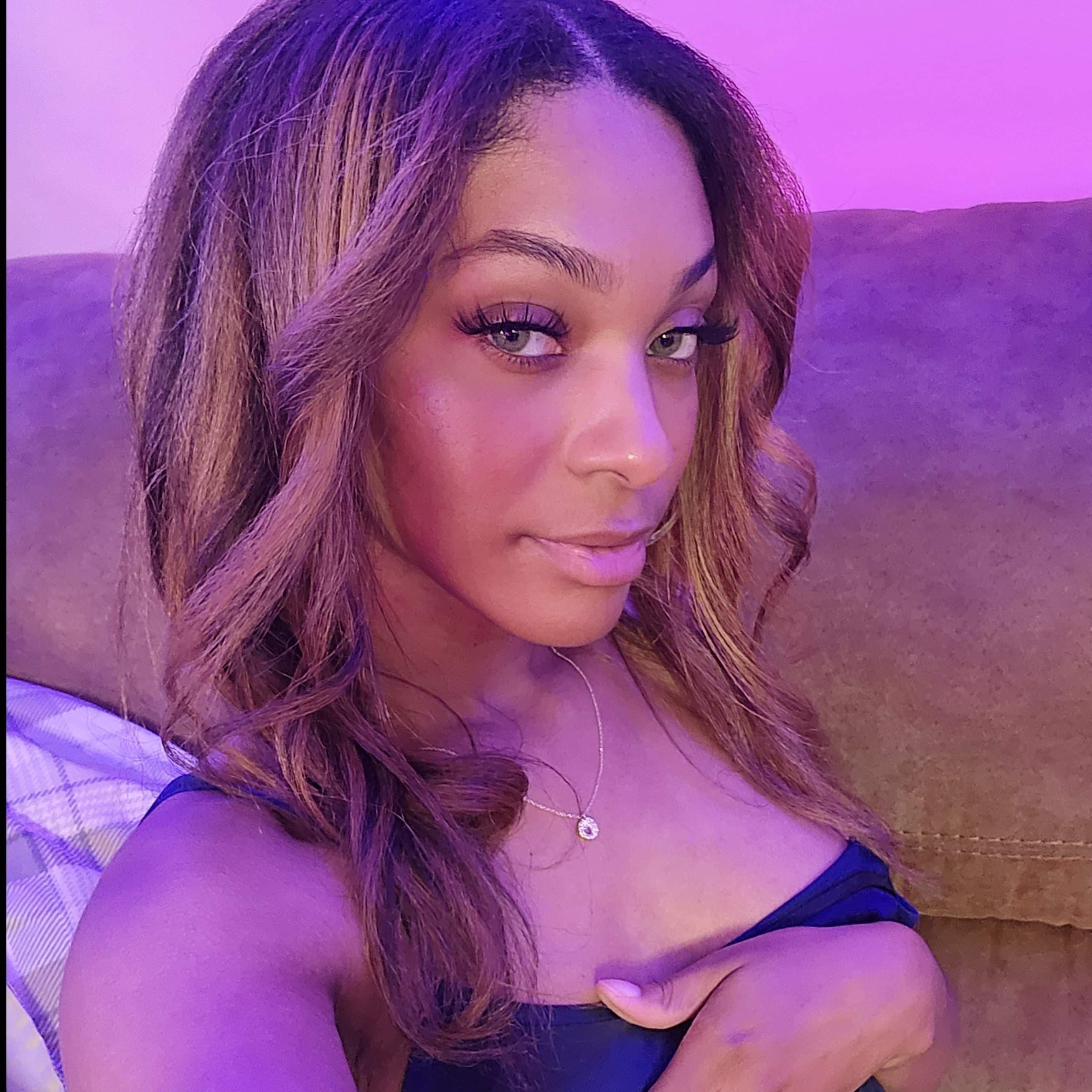 Lavah Moon