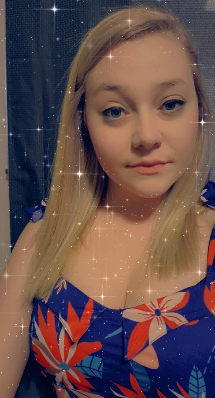 Your favorite blonde 😘