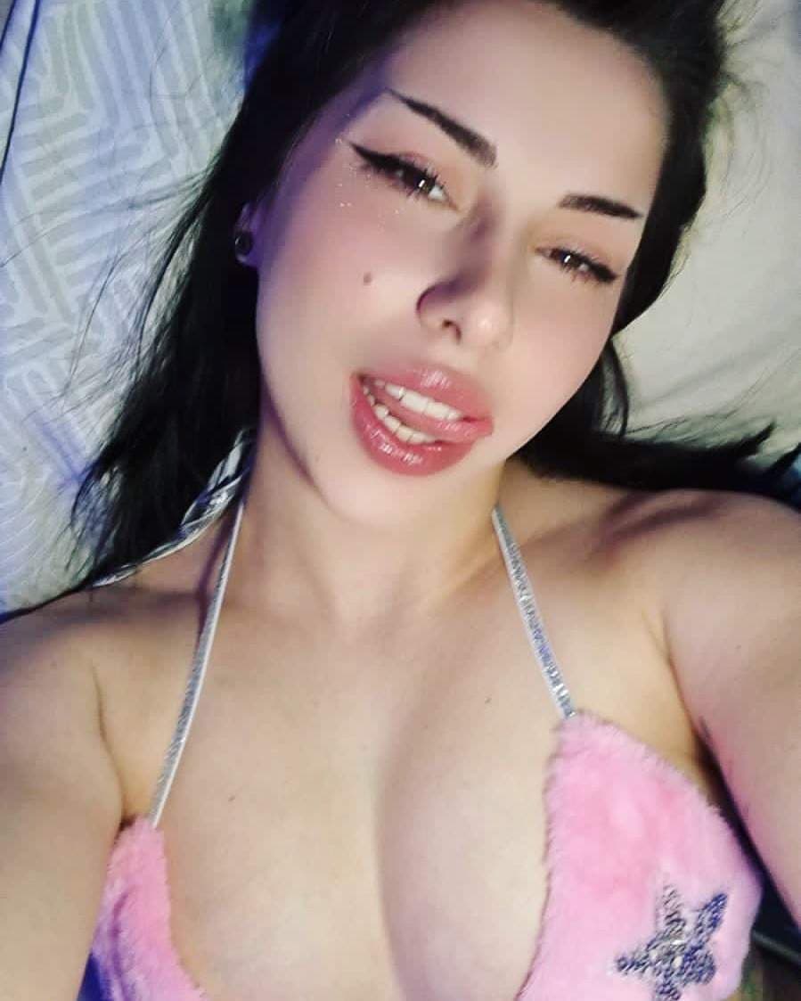 Alyssa Winter Free 🖤