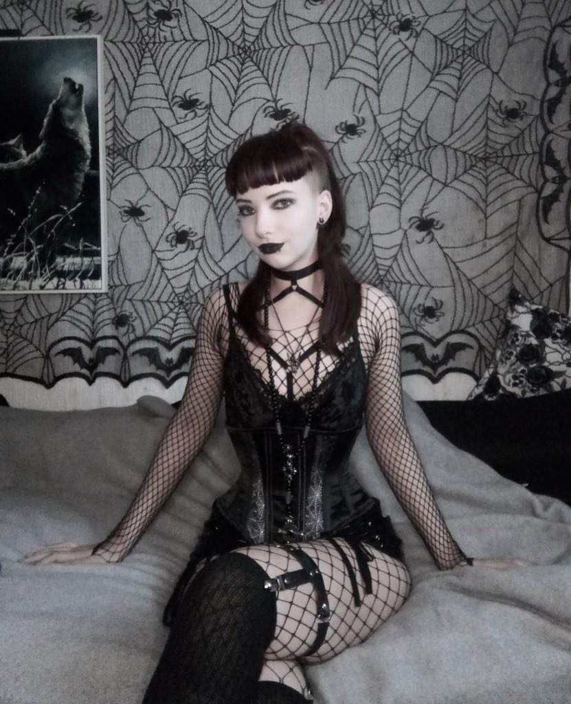 Onyx Raven