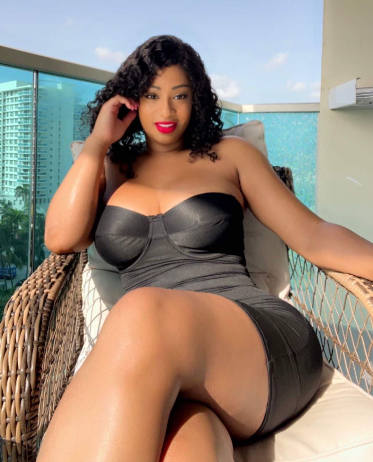 Dayna Dior