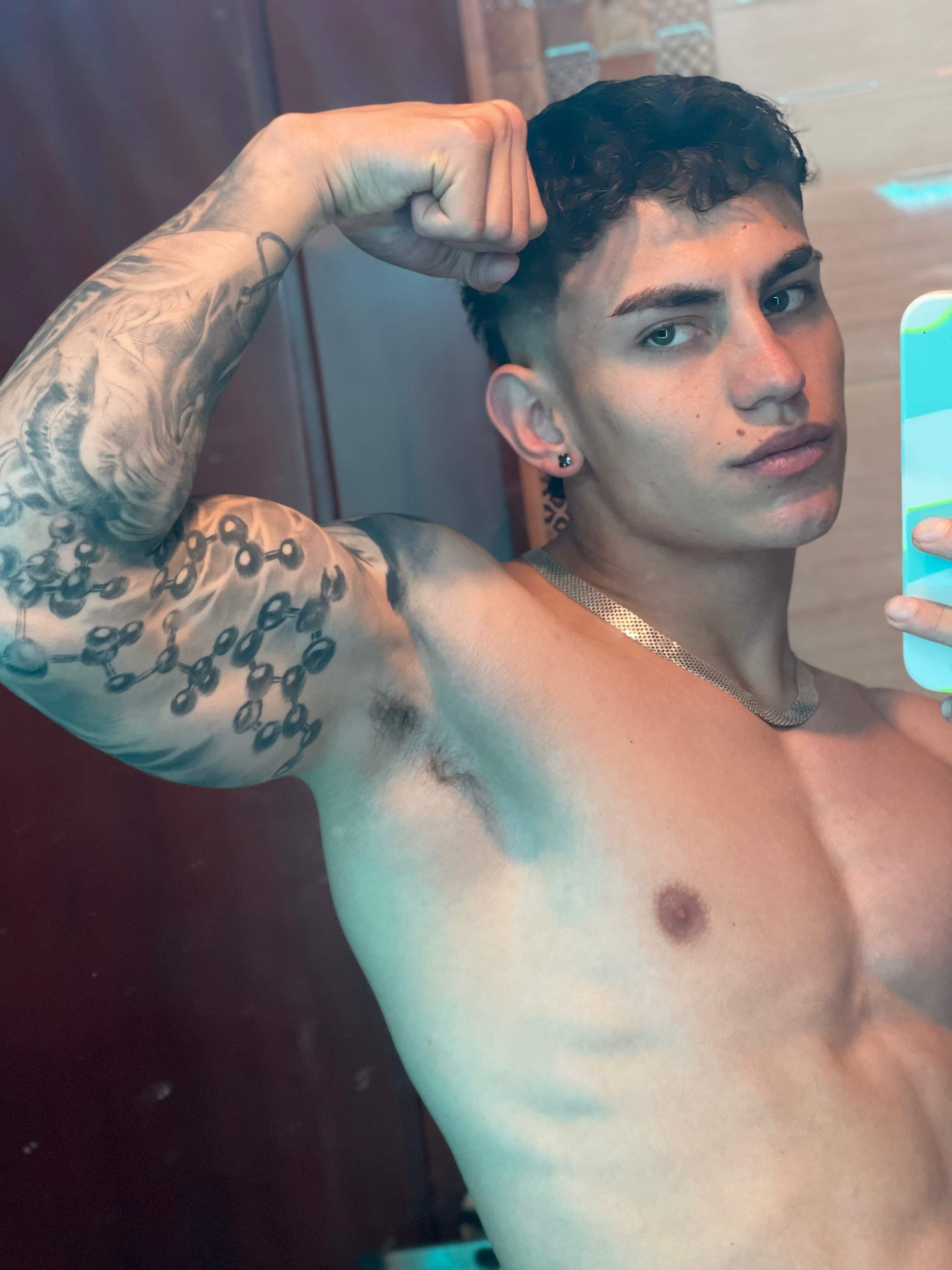 Dima Alejandro