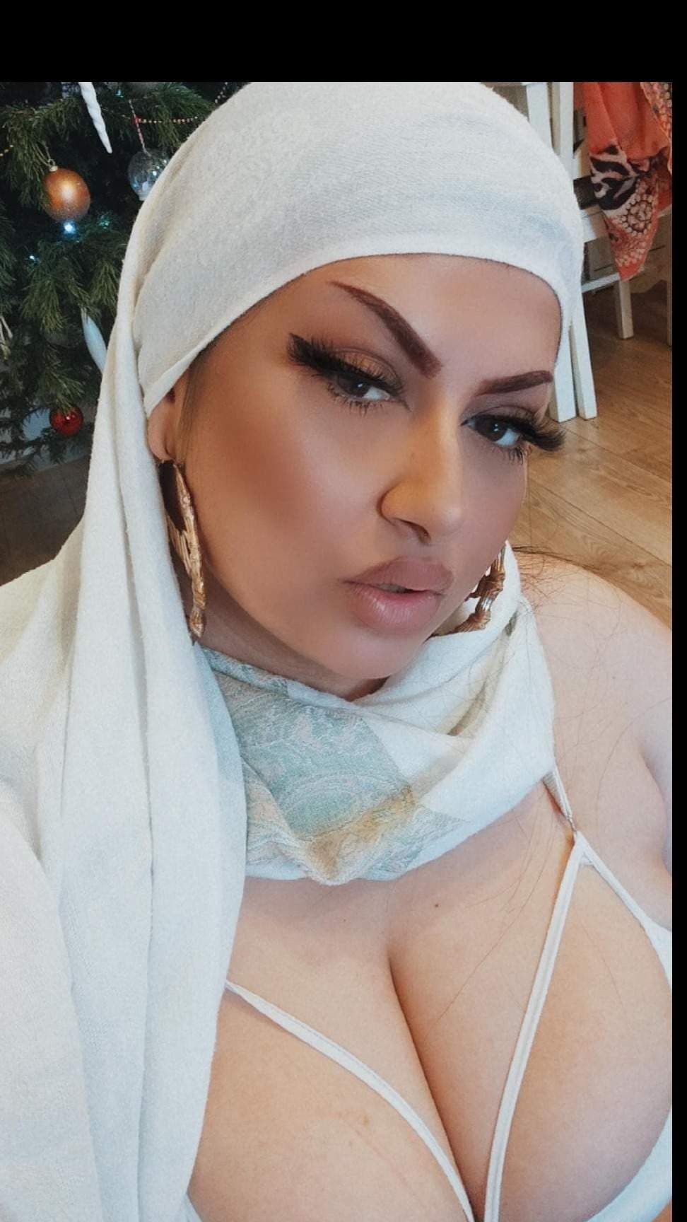Erika Exotica