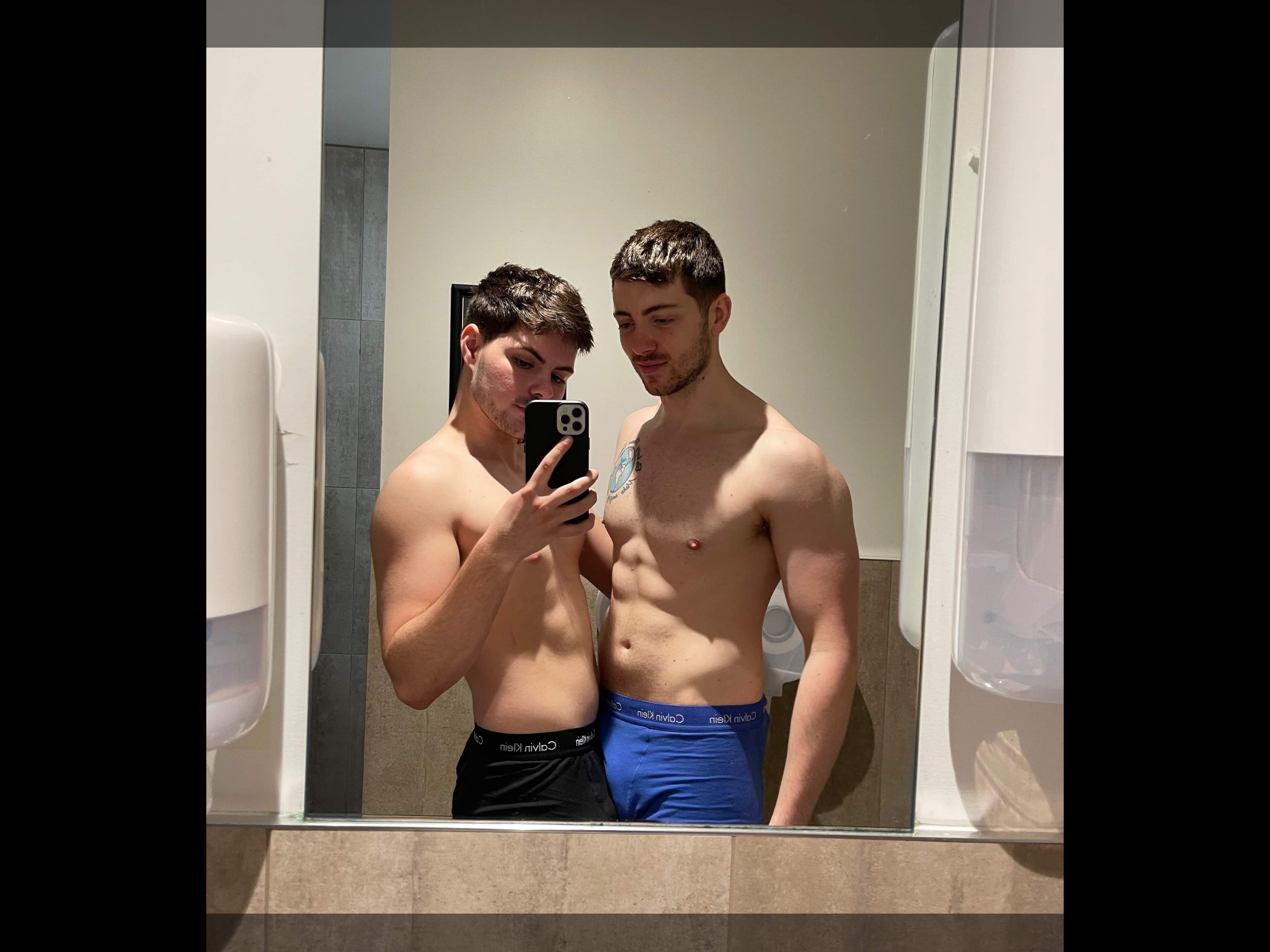 NZ boyfriends 🧑🤝🧑👨🏻❤️💋👨🏻