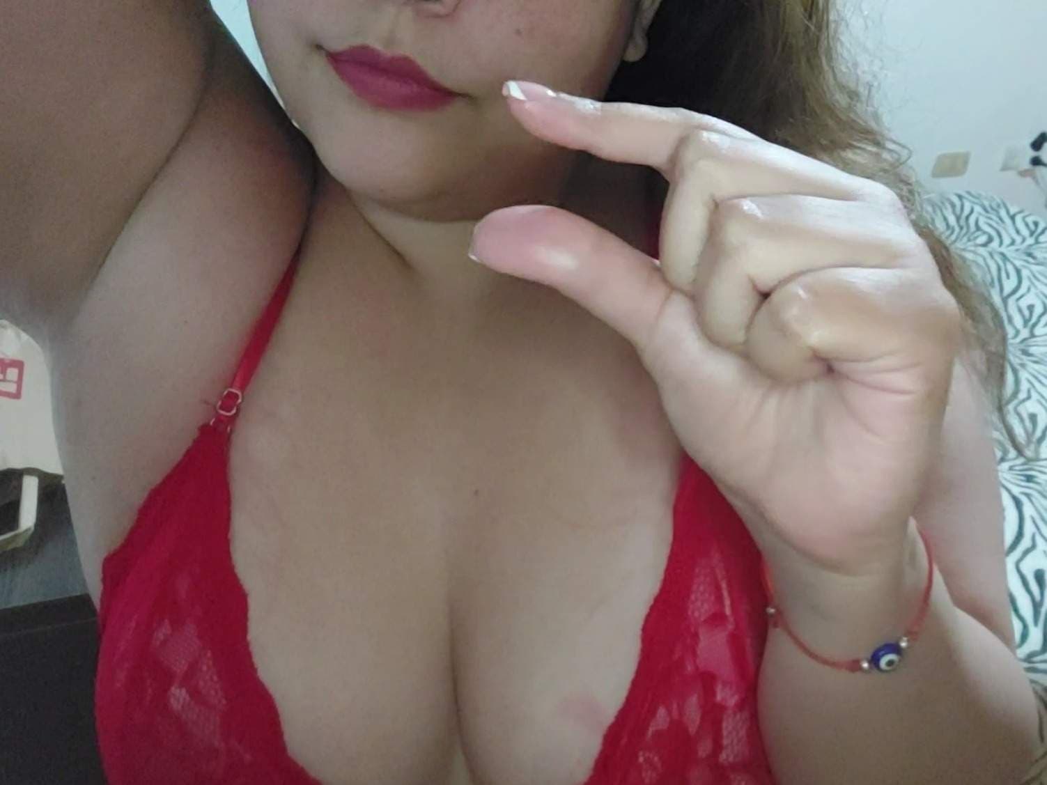 🔥Hannah Latin Curvy Goddess🔥