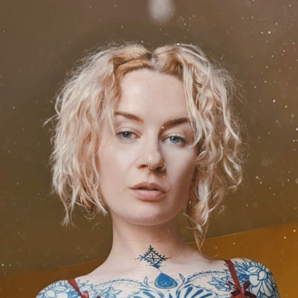 Susie Rose ✨Top 8%✨