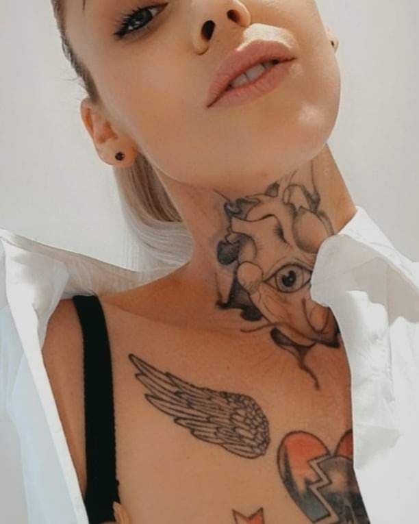 NAOMI HESS