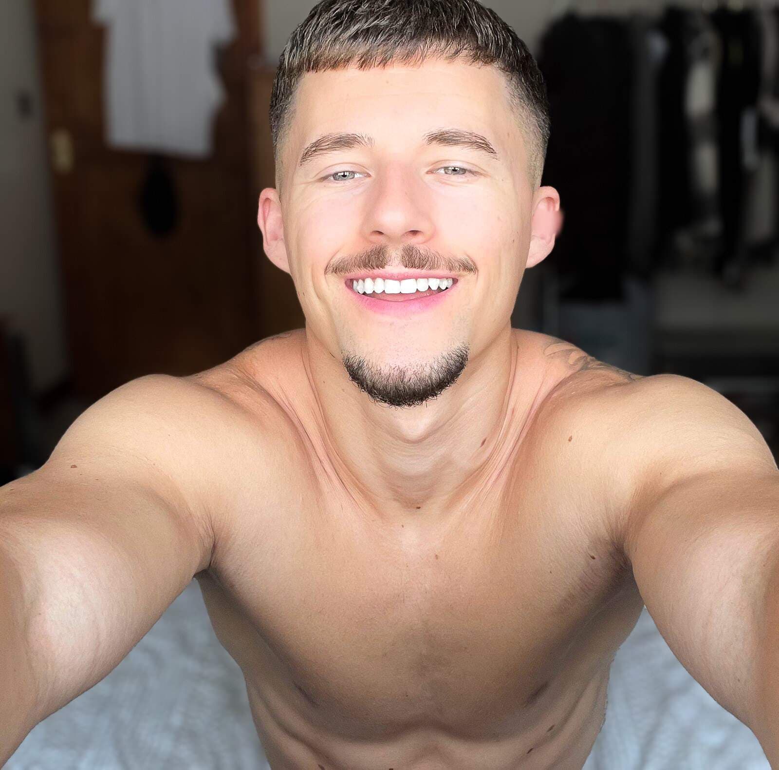 Chris 🍆 Top 0.6%