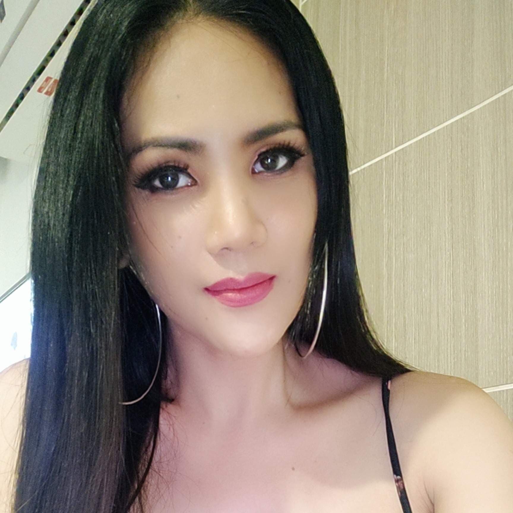 Tranny Kwan