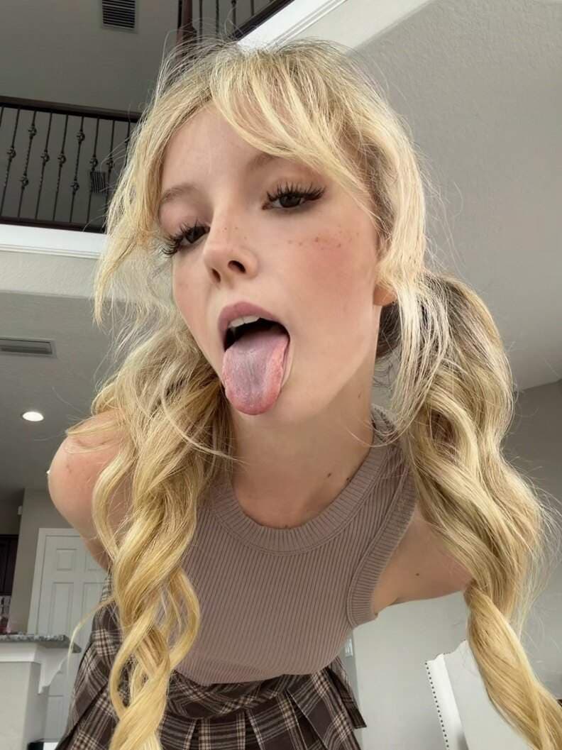 Sarah 🐰