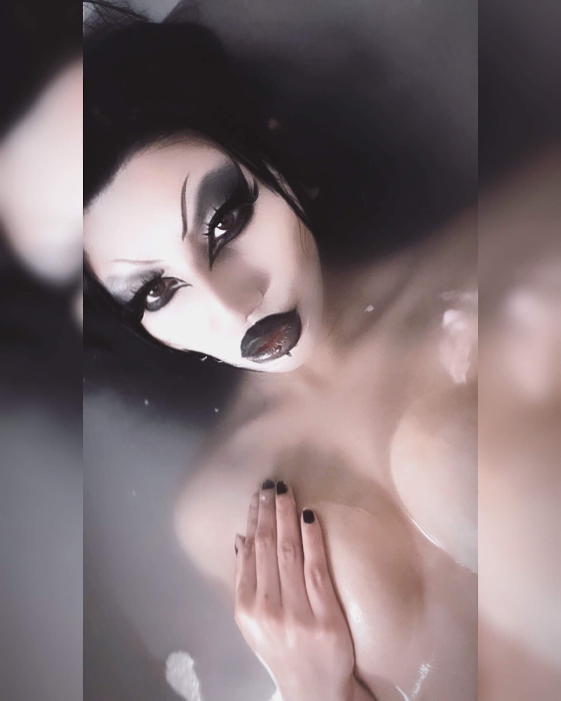 Von Dahlia