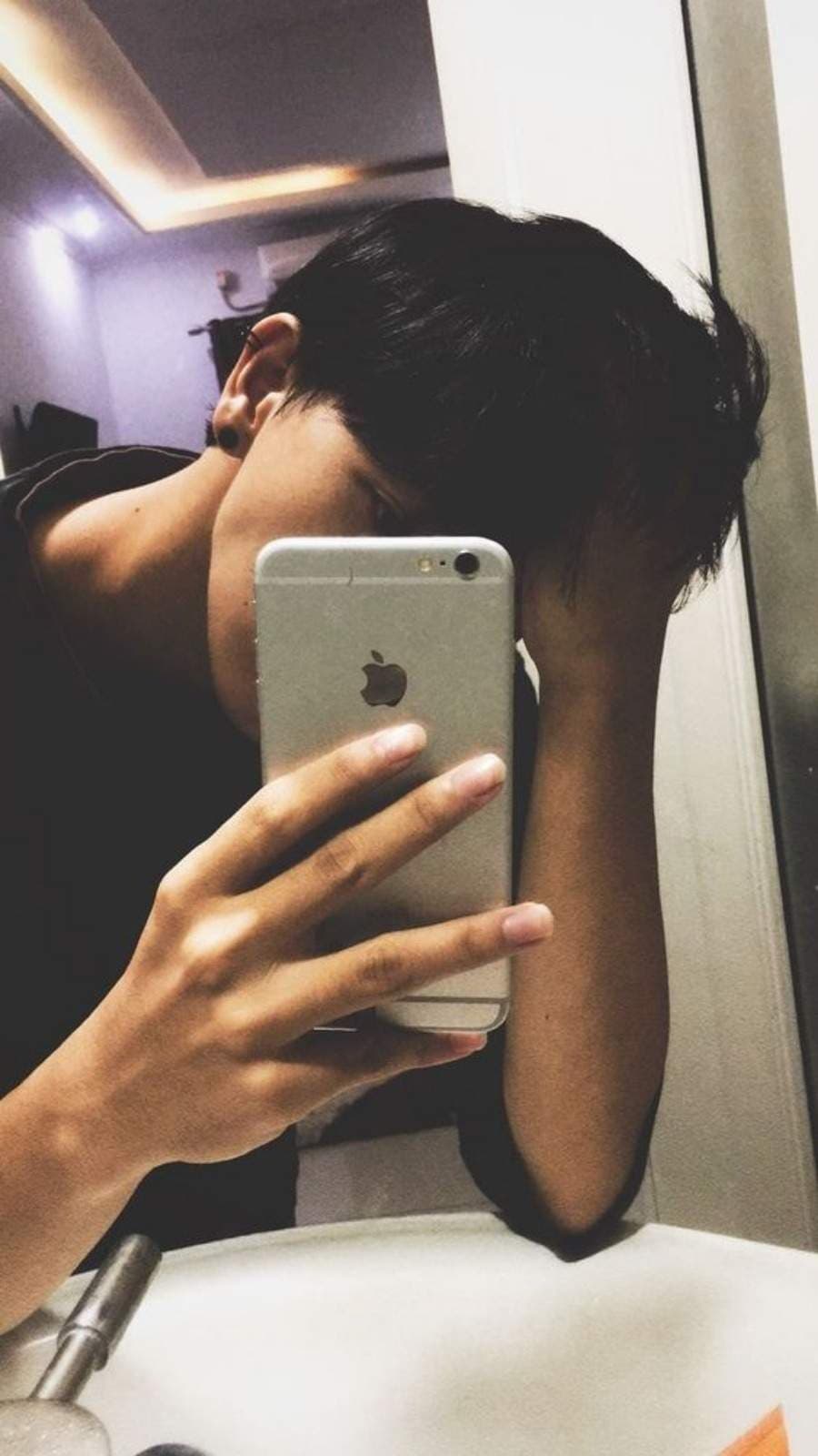 Trần Ngọc Hằng