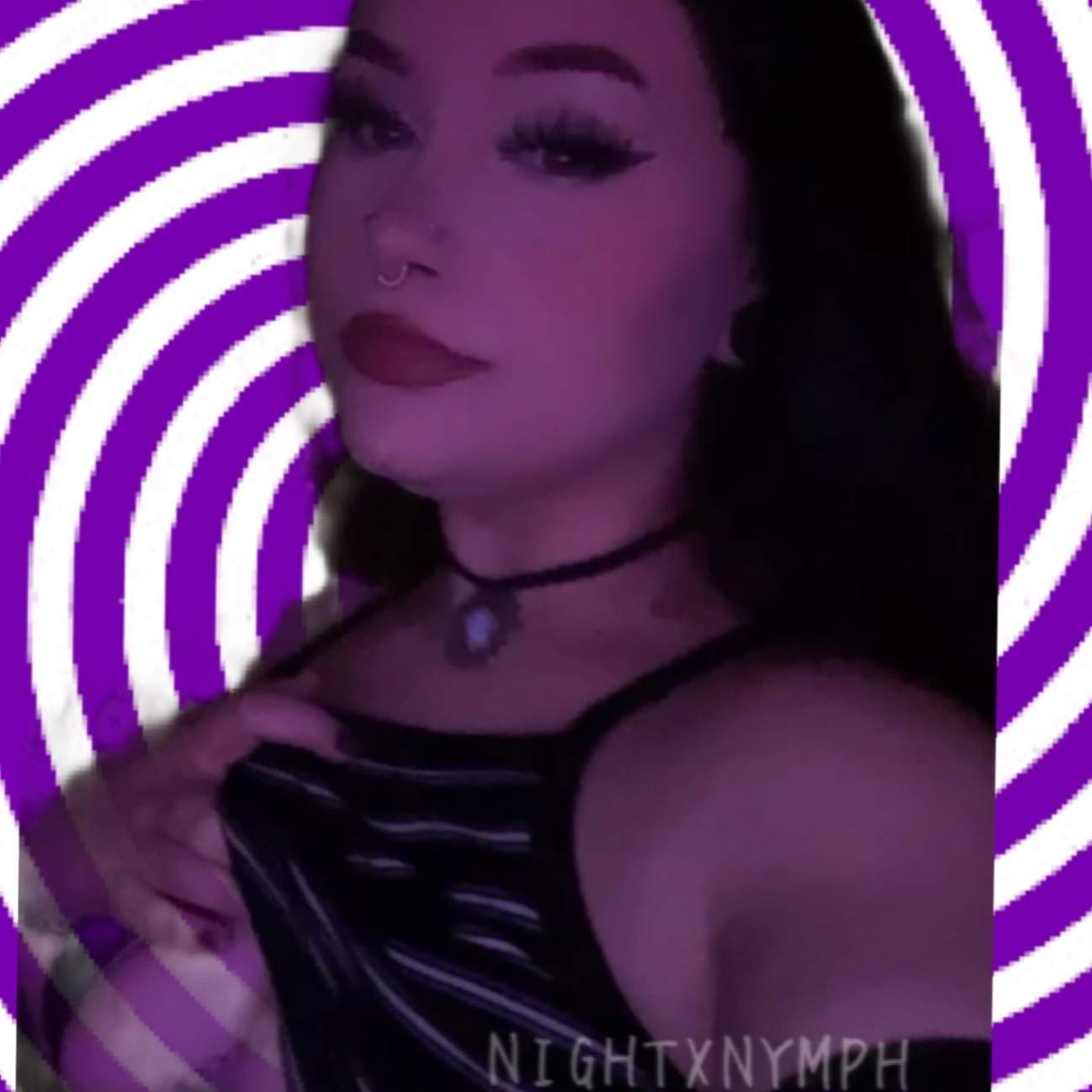 n y x ꩜
