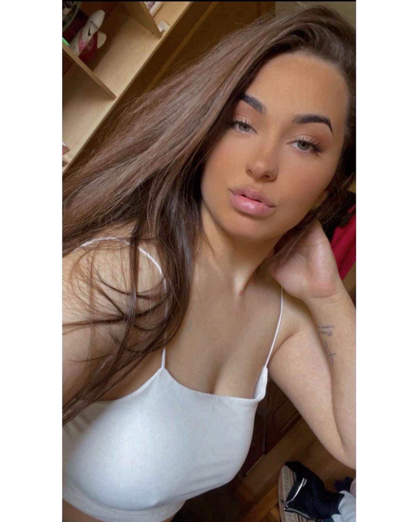 Alexandra Ale