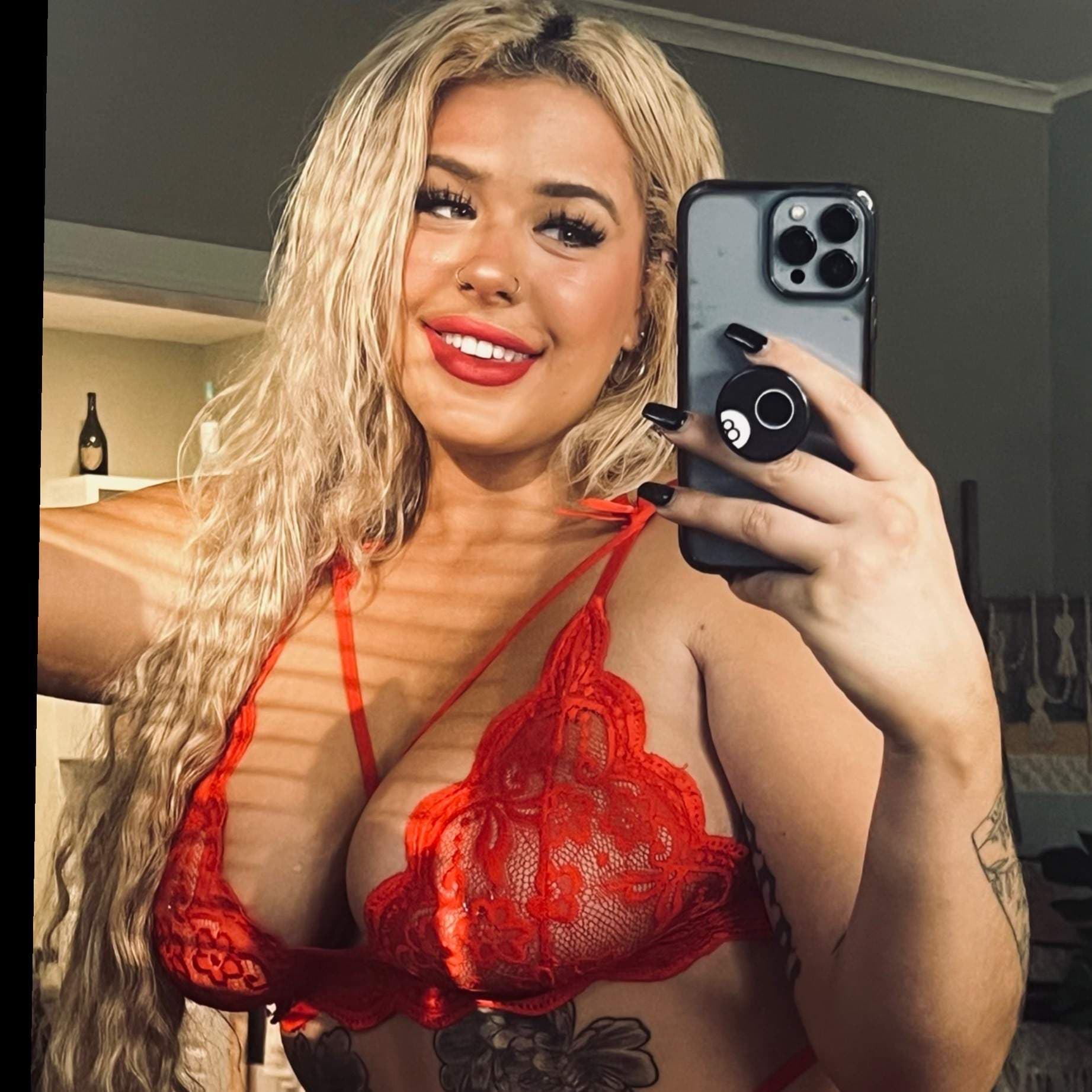 Andie Raves