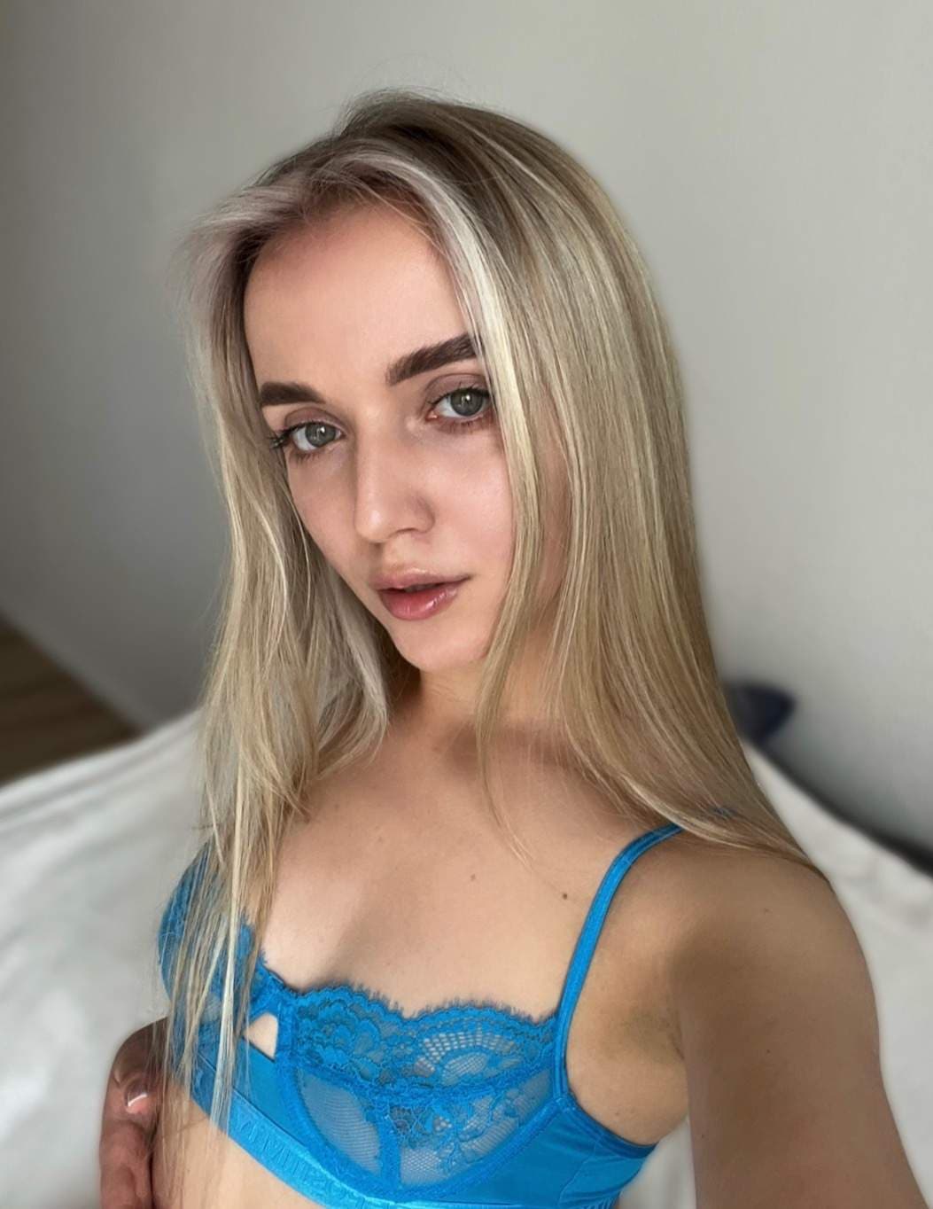 Natalie Gold