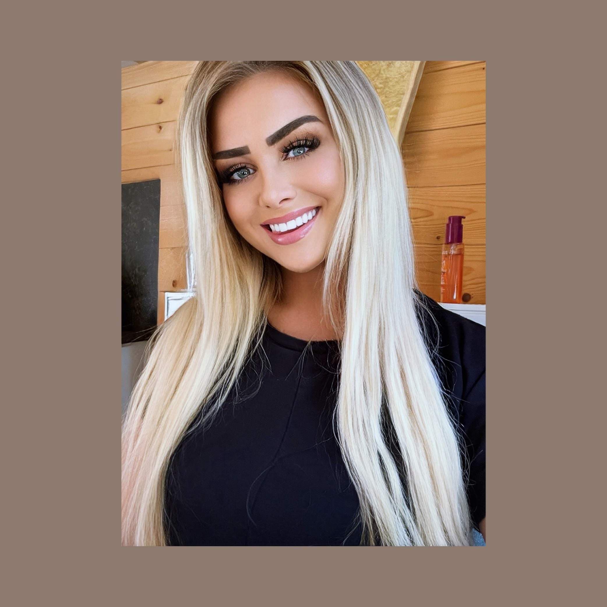 Kelly 🌸 HOTTEST DUTCH GIRL ON OF 🥇