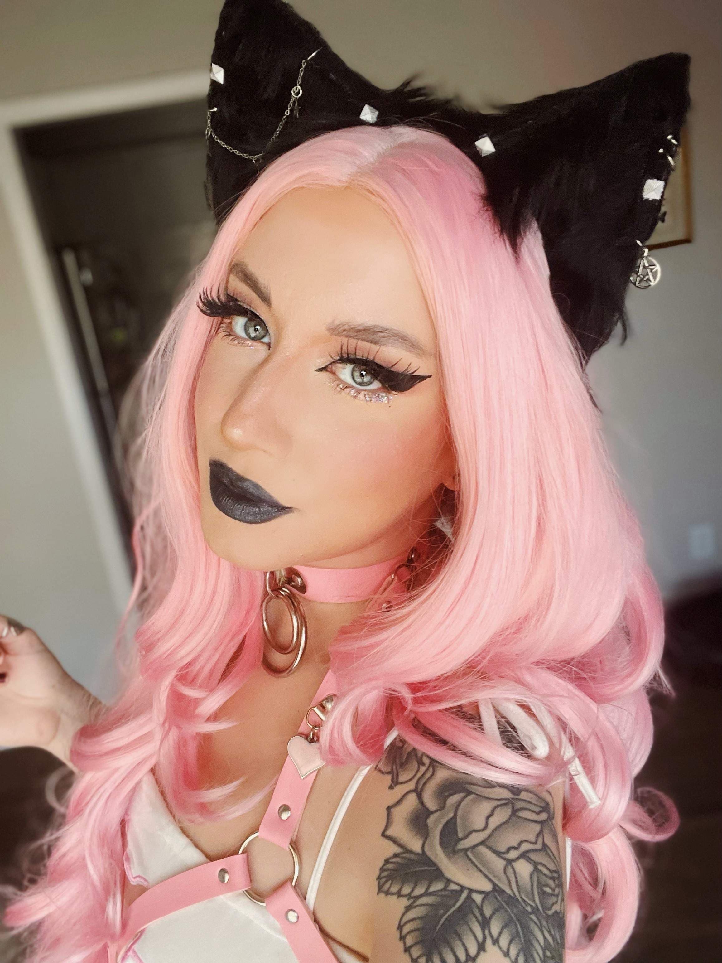 ✨Divy Moon VIP🌙✨🖤