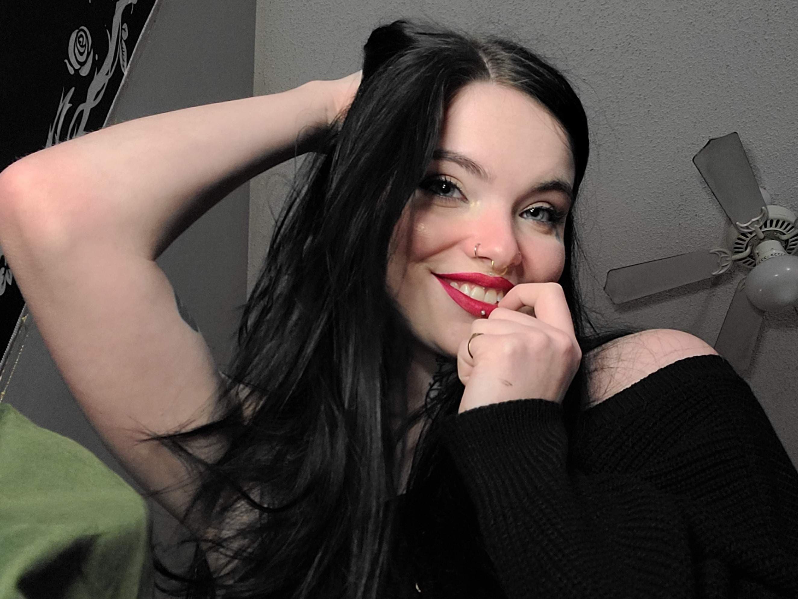 Katie (Rhi)