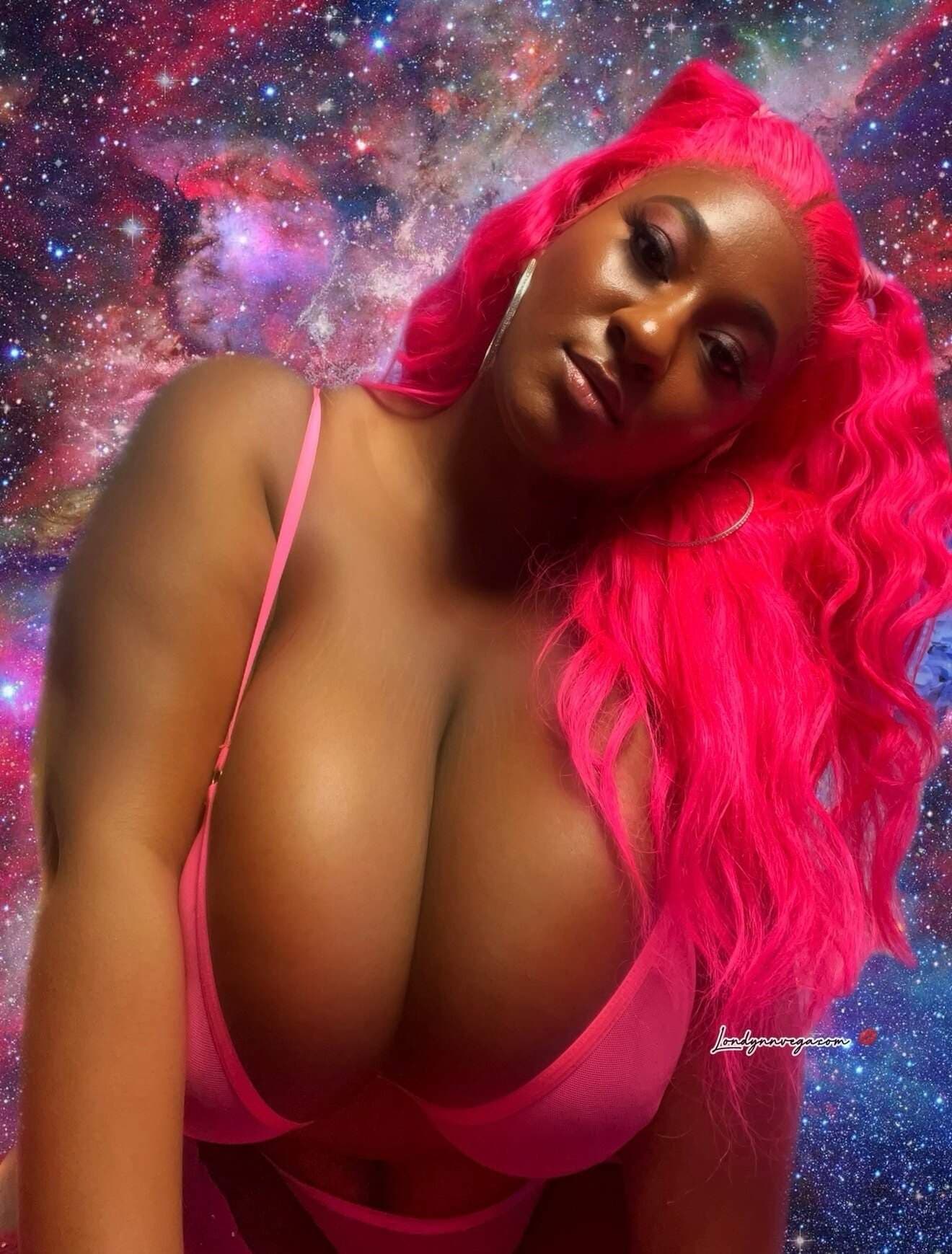 Londynn Vega